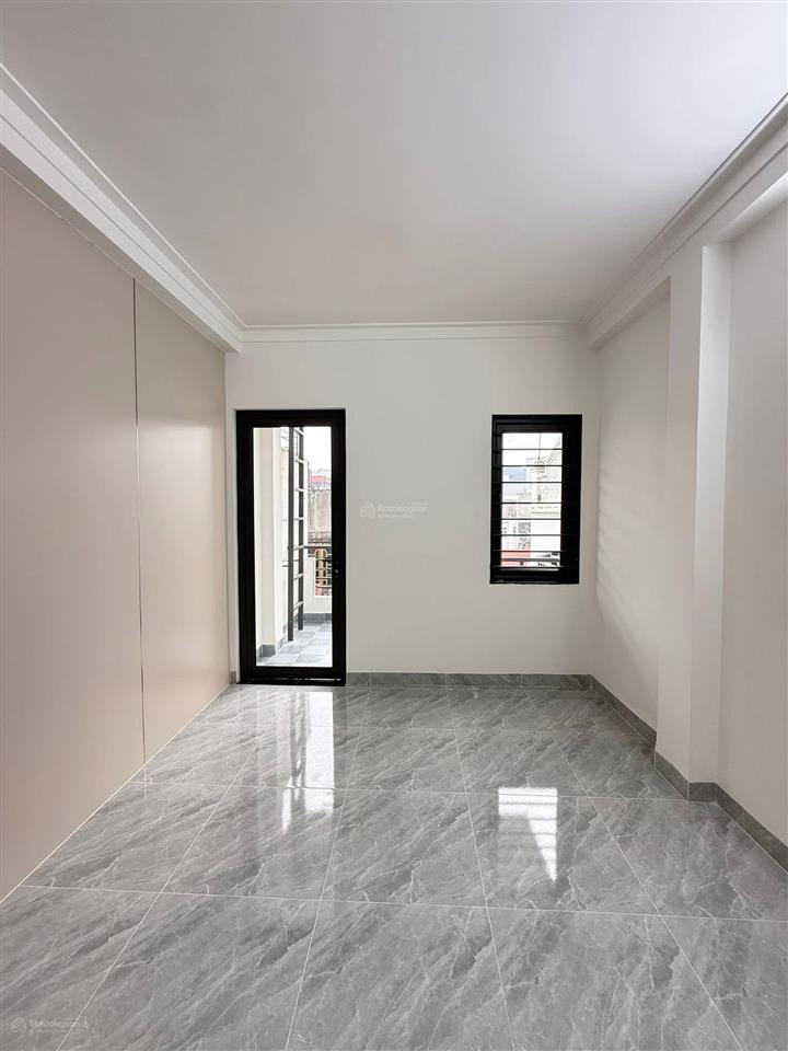 Chính chủ 100% bán căn nhà 5 tầng lê đức thọ, phường cầu giây, nhà mới, nội thất hiện đại, hơn 9 tỷ