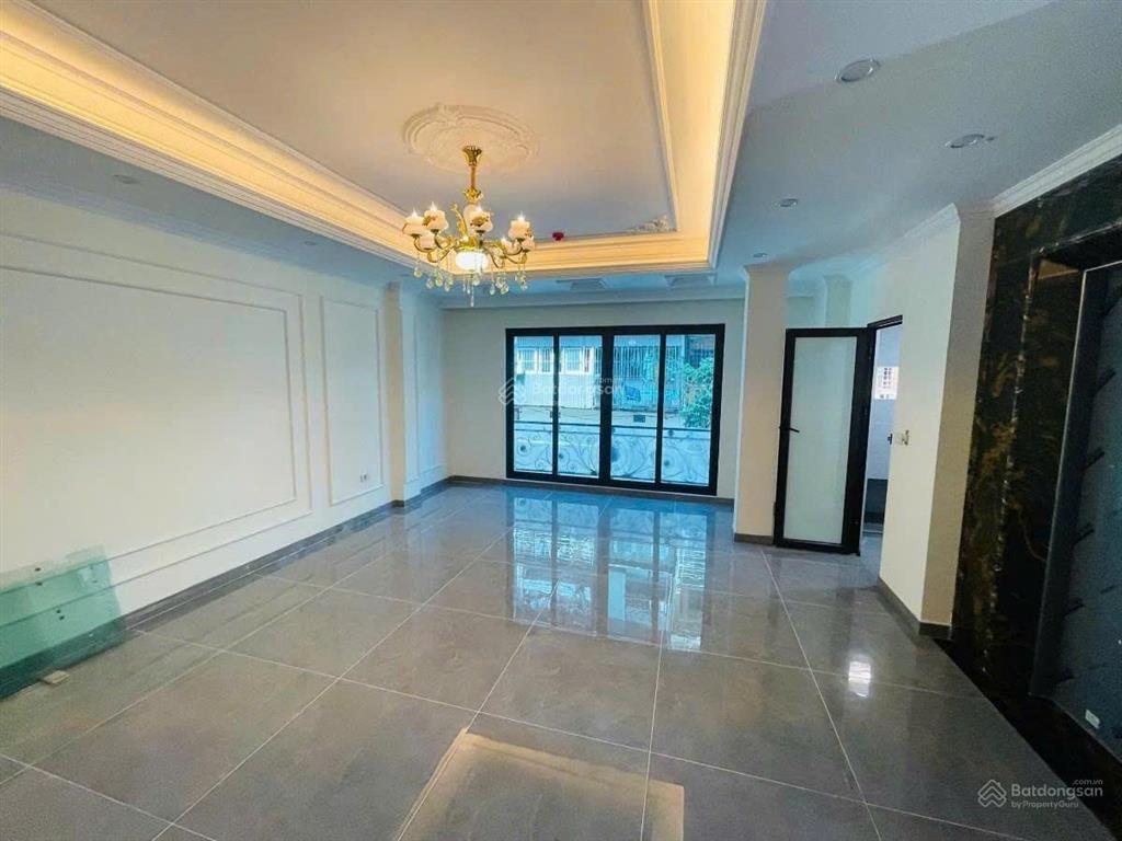 Chính chủ bán nhà đường nguyễn hoàng, phường cầu giấy, hơn 9 tỷ nhà mới ở ngay