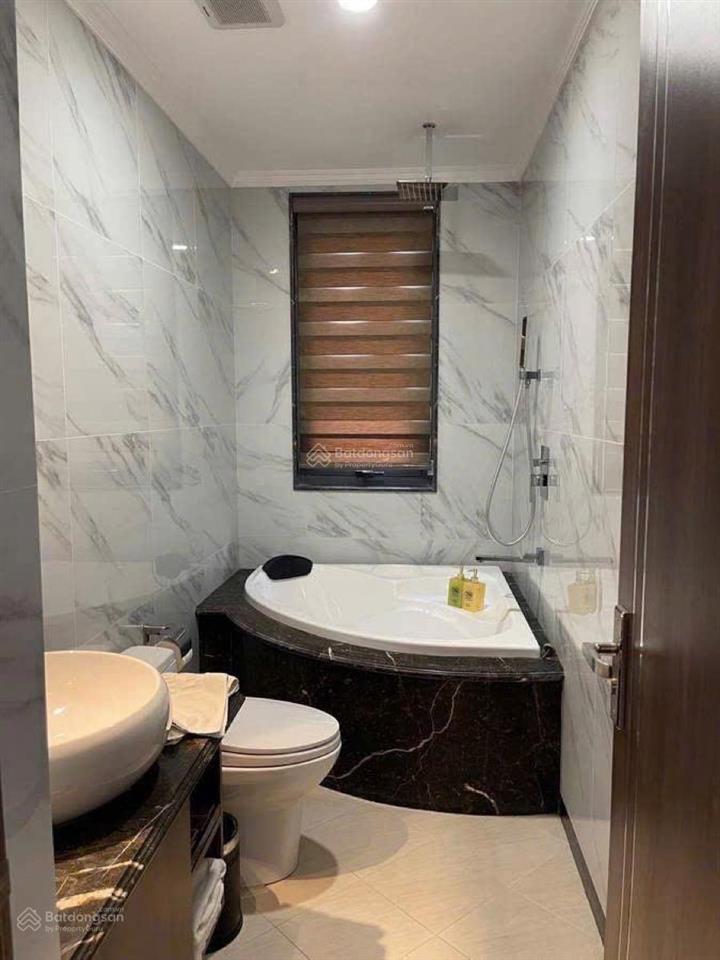 Bán khách sạn trương công giai, cầu giấy, 200m, 9 tầng, mt11m, lô góc, 48 phòng, 188 tỷ