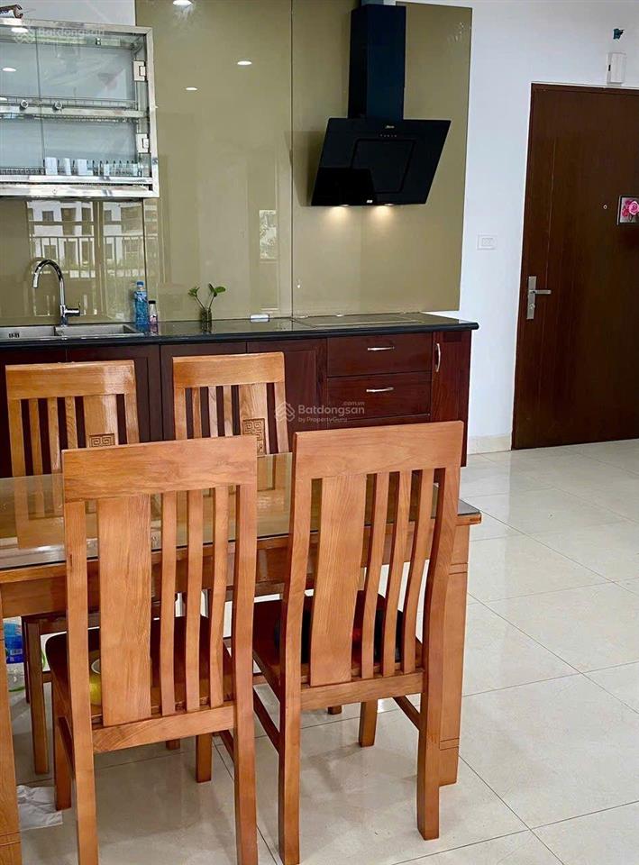 Chính chủ bán căn hộ lô góc ecohome 1, diện tích 70m2, 2pn + 2wc, giá 4.05 tỷ, sổ đỏ sang tên ngay