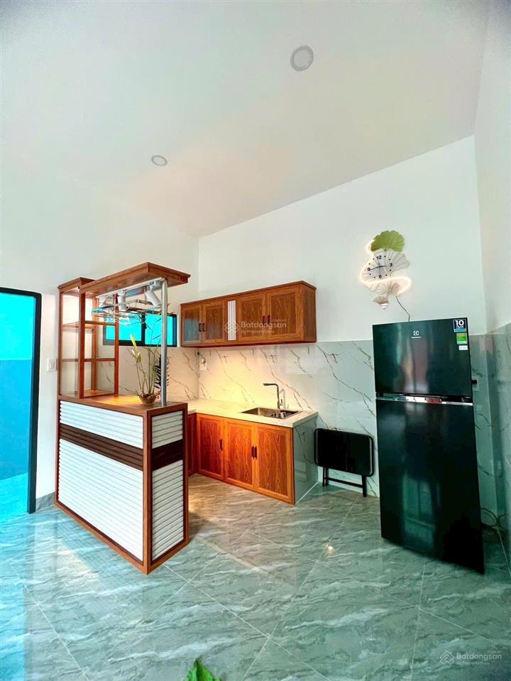 5 tỷ 300 triệu căn nhà 90m2 đường 10m hòn rớ 1, phường nam nha trang