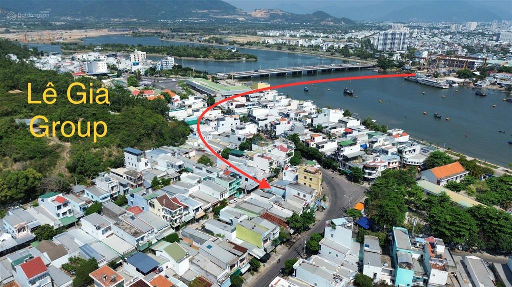 5 tỷ 300 triệu căn nhà 90m2 đường 10m hòn rớ 1, phường nam nha trang
