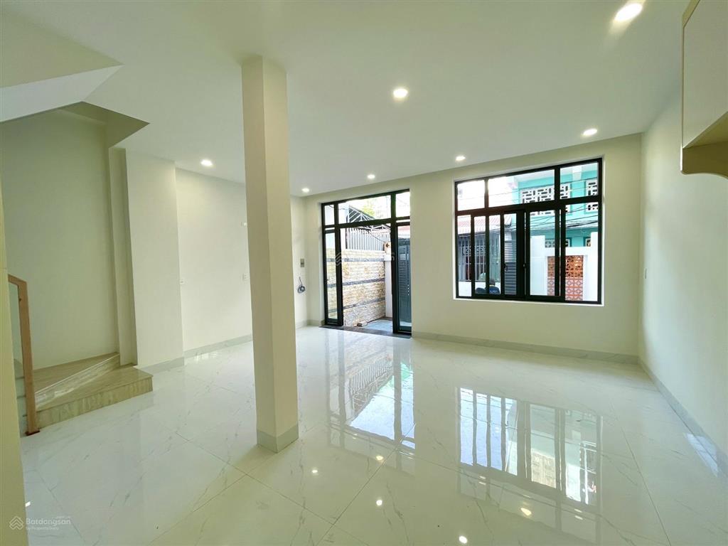 Kẹt tiền cần bán căn nhà 5 tỷ 350 triệu ngay khu du lịch tháp bà cách biển 300m