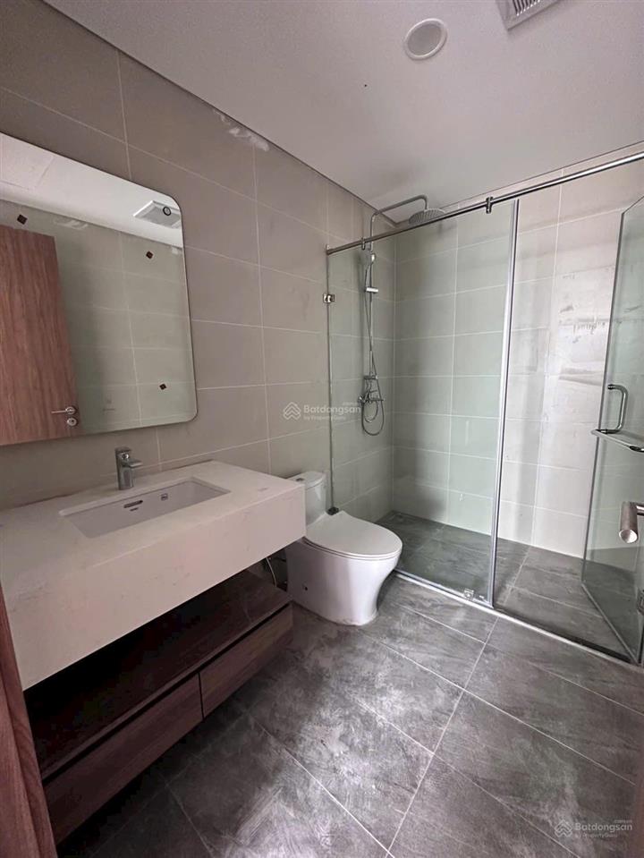 Bán căn 92m², view hồ, ban công đông nam, dự án grand sunlake. giá 7,6 tỷ