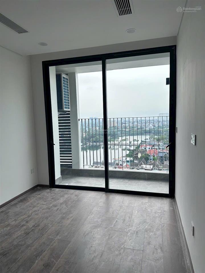 Bán căn 92m², view hồ, ban công đông nam, dự án grand sunlake. giá 7,6 tỷ
