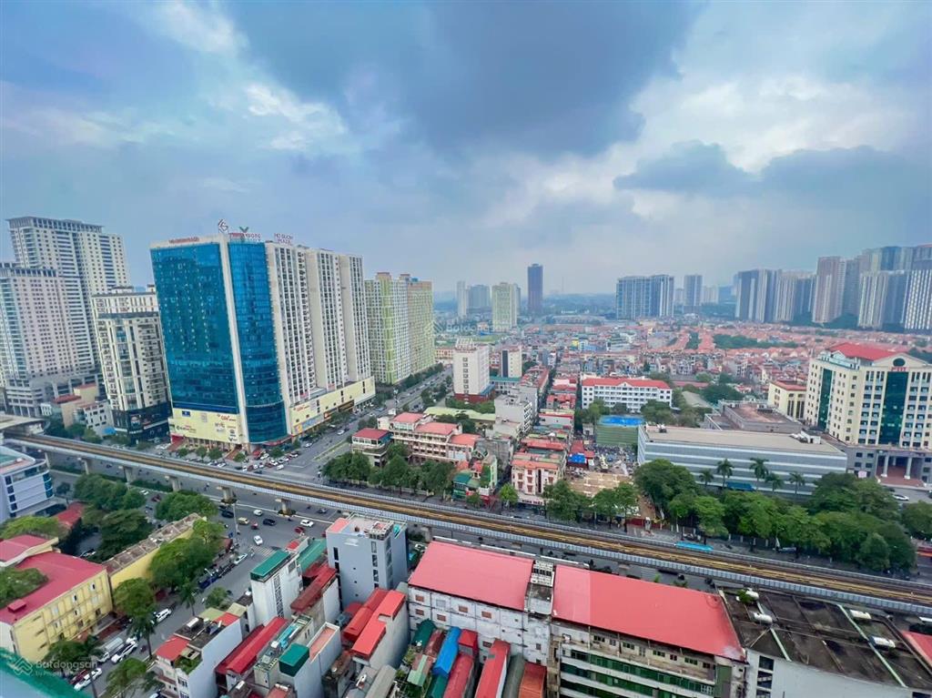 Bán căn góc 3pn96m2. loại hình 50 năm. grand sunlake. giá 5,6 tỷ