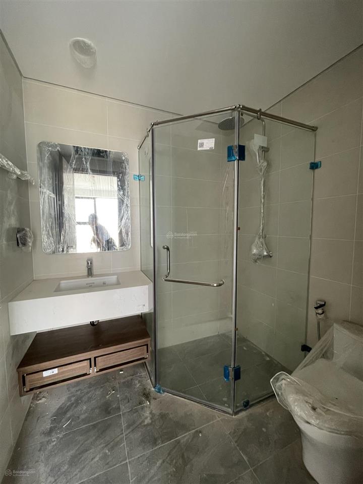 Bán căn góc 3pn96m2. grand sunlake. giá 5,5 tỷ. tầng đẹp, view pháo hoa