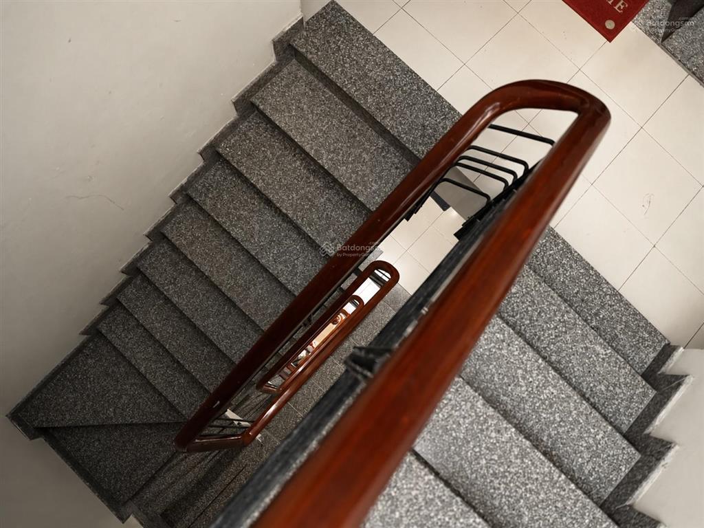 Chính chủ cần bán tòa nhà khách sạn 4t quận bình thạnh dt 140m2, 18 phòng, hẻm ô tô, giá 25 tỷ tl
