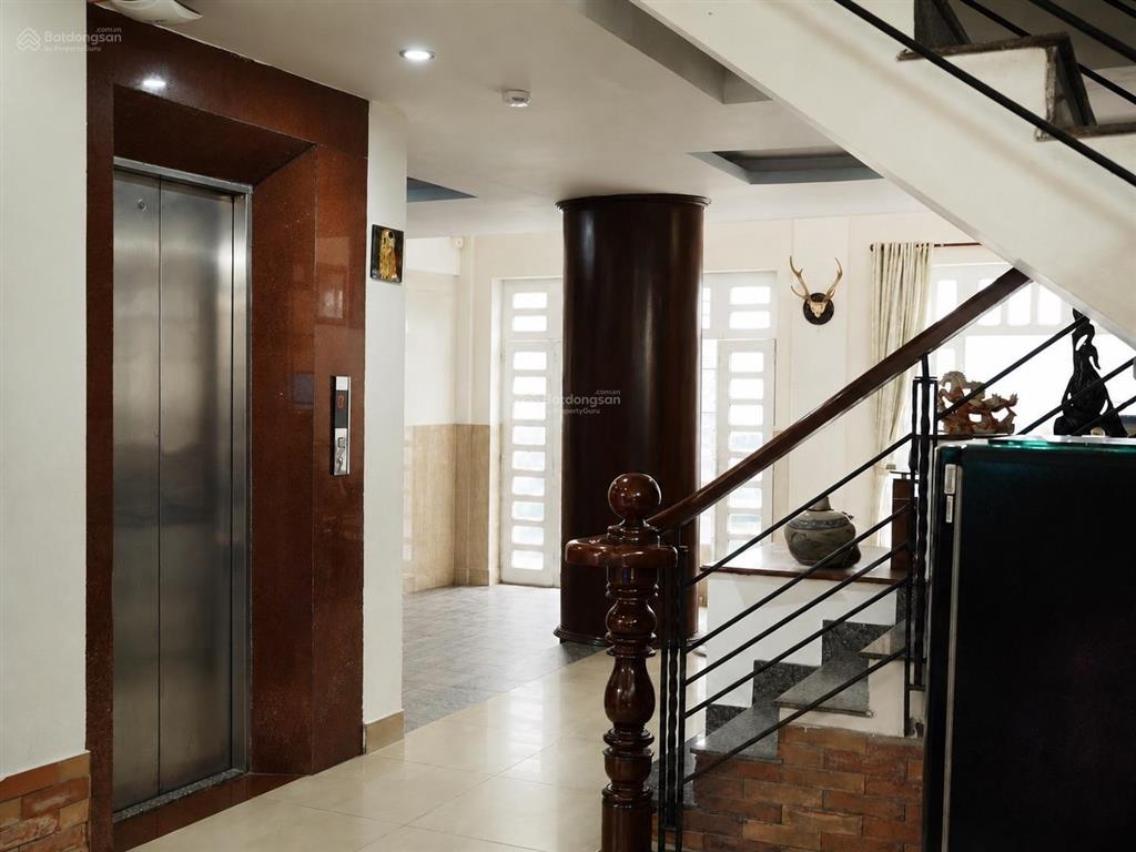 Chính chủ cần bán tòa nhà khách sạn 4t quận bình thạnh dt 140m2, 18 phòng, hẻm ô tô, giá 25 tỷ tl