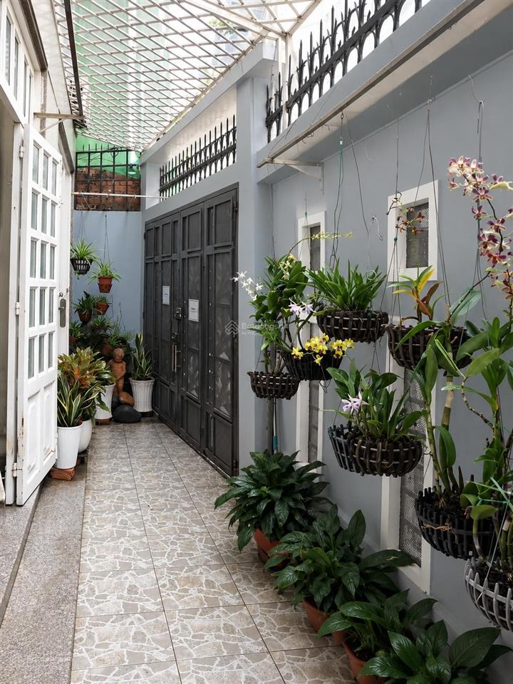 Chính chủ cần bán tòa nhà khách sạn 4t quận bình thạnh dt 140m2, 18 phòng, hẻm ô tô, giá 25 tỷ tl