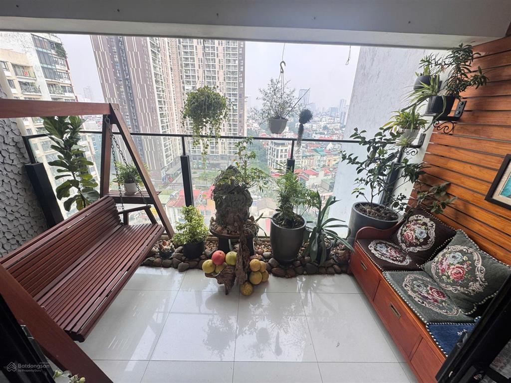 Bán 2pn 100m² ban công đông nam giá tốt chelsea park, trung kính, cầu giấy thương lượng sâu