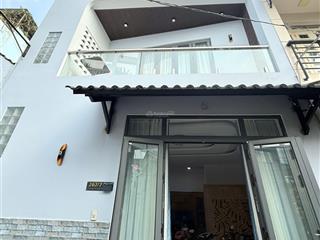 Nhà có bề ngang 6m, đường số 8 phường 11 gò vấp