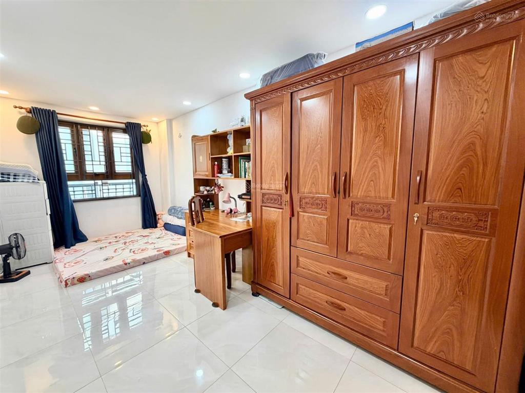Bán nhà hẻm xe hơi đường thống nhất phường 16 gò vấp