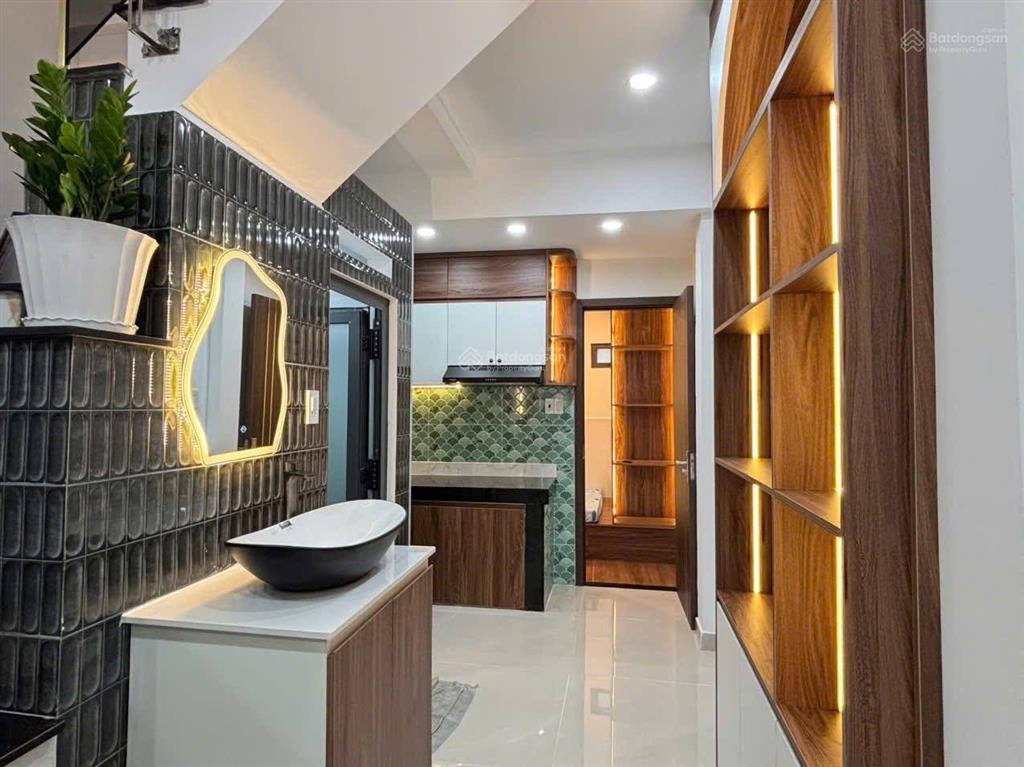 Nhà có 3 phòng ngủ, thống nhất, phường 16, gò vấp