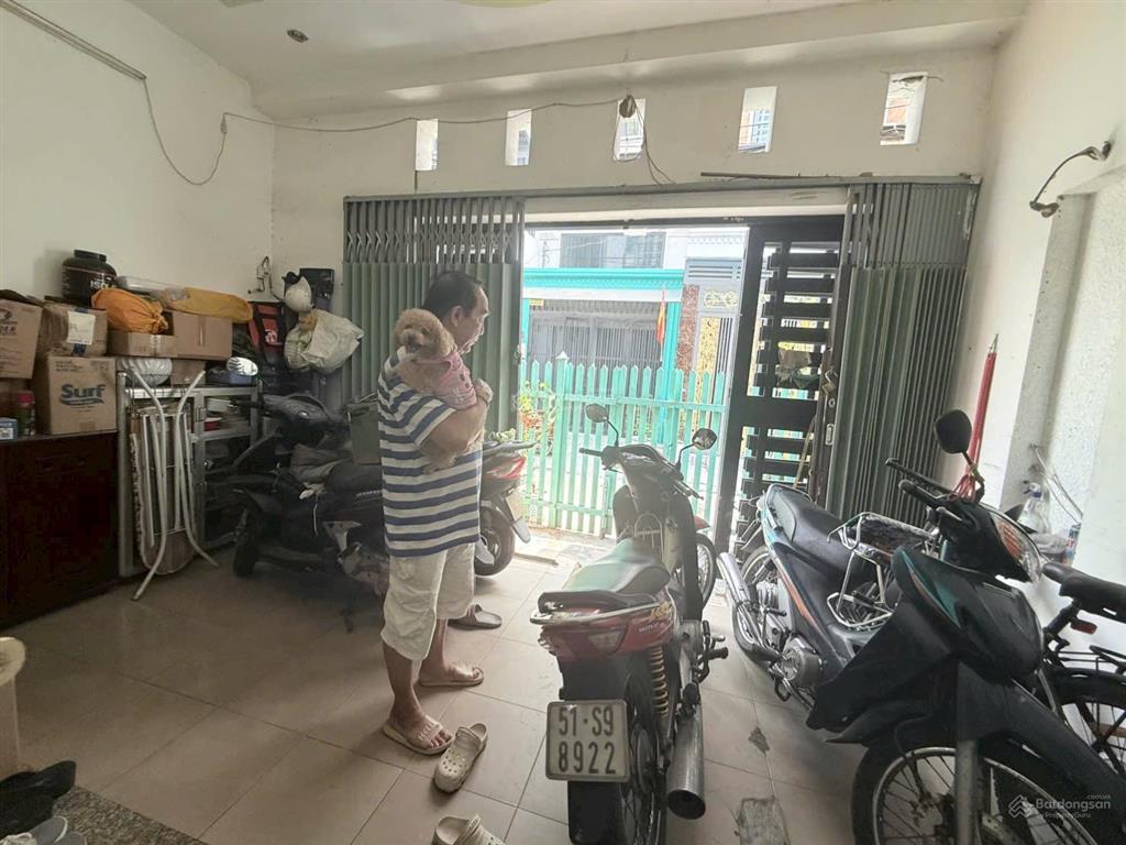 Hàng thơm (5x10) đường quang trung phường 14 gò vấp