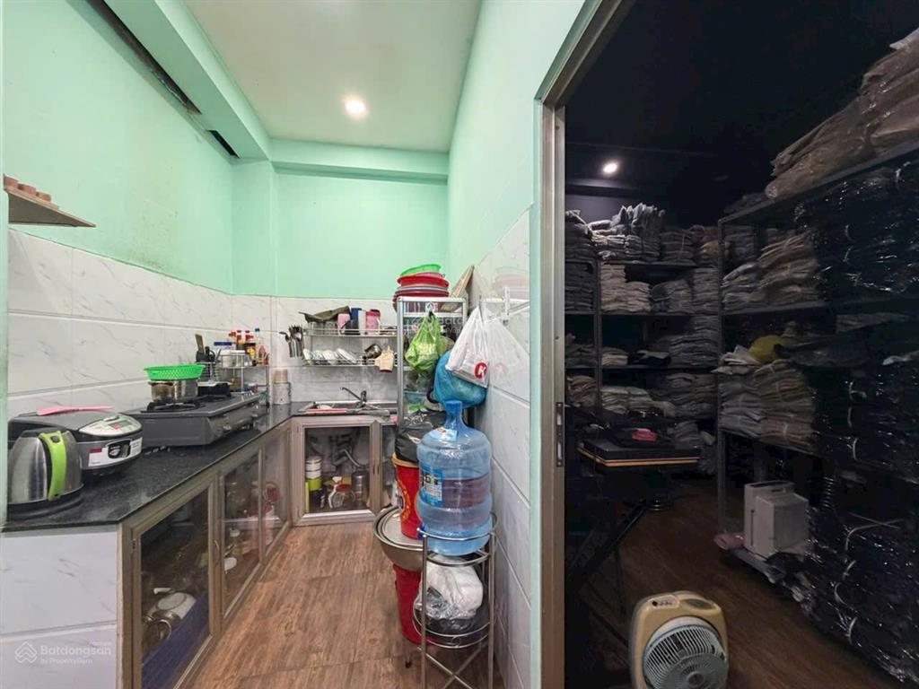 Hàng thơm vị trí đẹp.quang trung phường gò vấp hcm