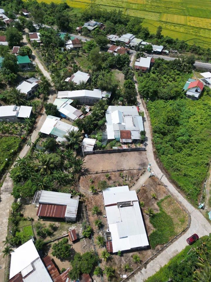 650 triệu sở hữu ngay đất trung tâm diên tân. diên khánh . 125m2 ngang 5m. ngân  0937 838 ***