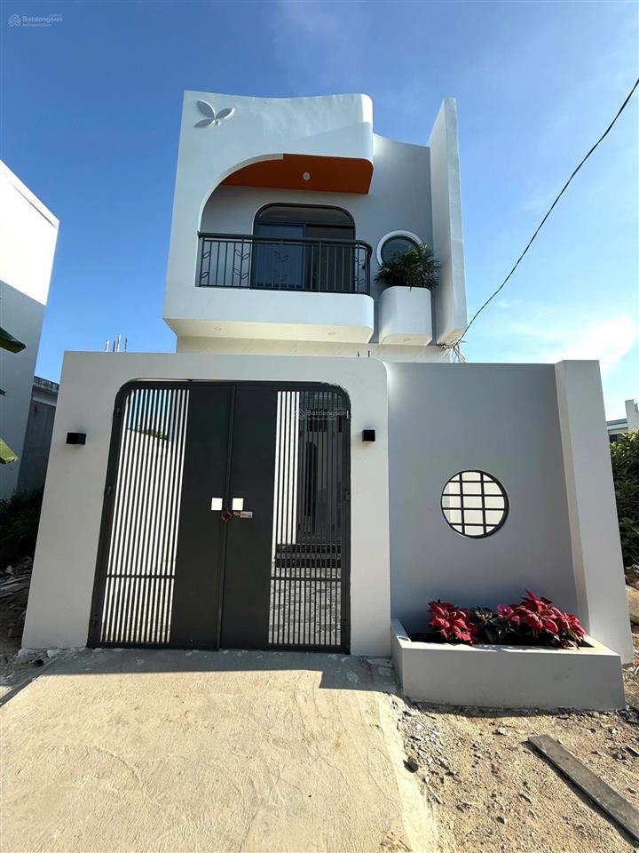 Bán nhà 2 tầng mới xây diên an. đường rộng 6,5m.sát kđt phú ân nam .dtsd 120m giá 2ty680