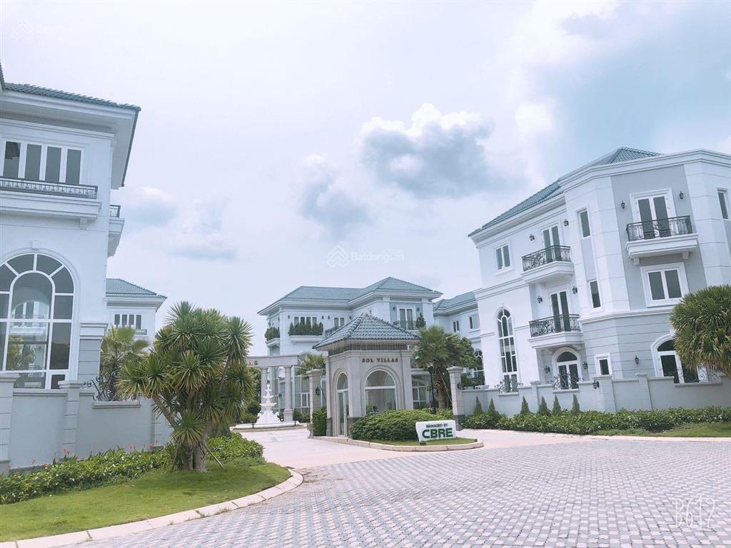 Bán biệt thự đơn lập sol villas 327m2 giá tốt 39 tỷ nằm trong phodong village q2  đt 0908 137 ***