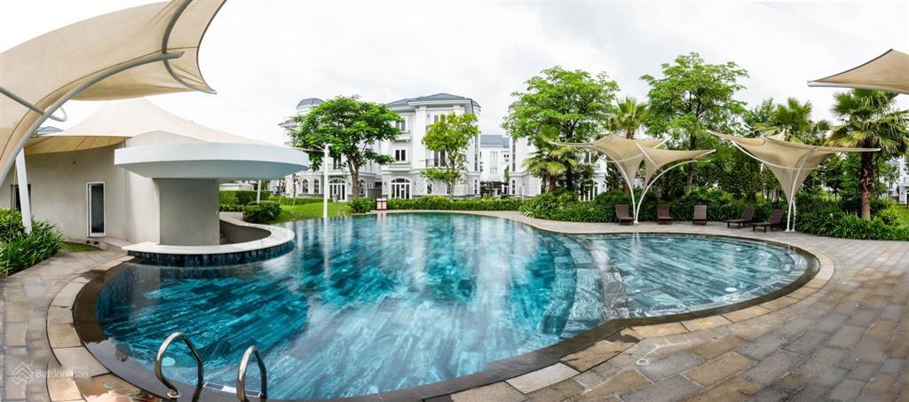 Bán biệt thự đơn lập sol villas 327m2 giá tốt 39 tỷ nằm trong phodong village q2  đt 0908 137 ***