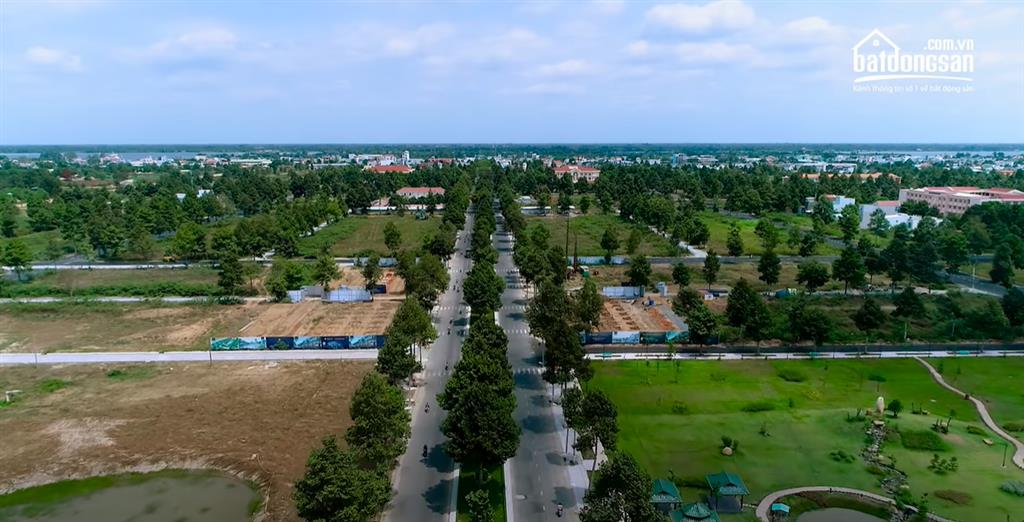 Chính chủ bán đất 136m2 dự án stella mega city trung tâm tp cần thơ. giá đầu tư 23 triệu/m2/4 nền