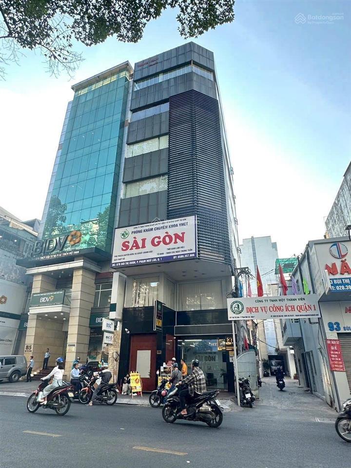 Hạ sâu 30 tỷ bán tòa nhà 8 tầng, góc 3 mặt tiền đường bùi thị xuân, q.1. dt 6.5x28m. hđt 200tr/th