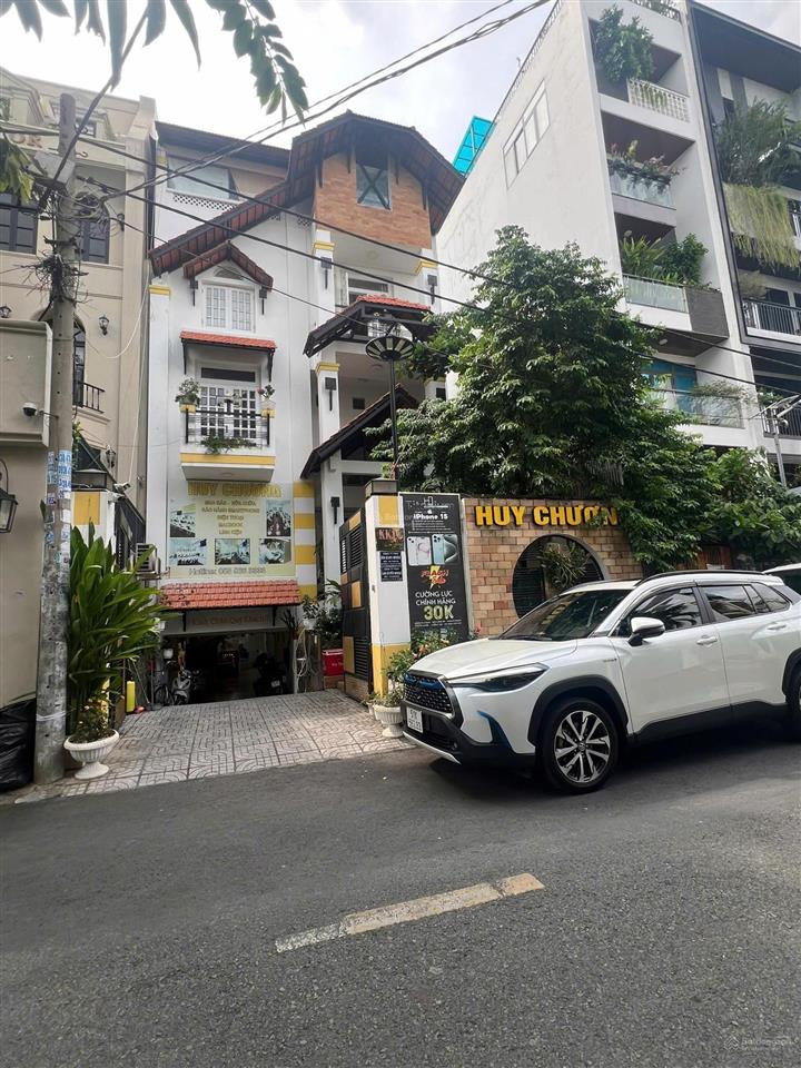 Villa mặt tiền đường khu cư xá bắc hải, q.10. dt 8*25m. hầm  3 tầng, st. giá chỉ 41 tỷ