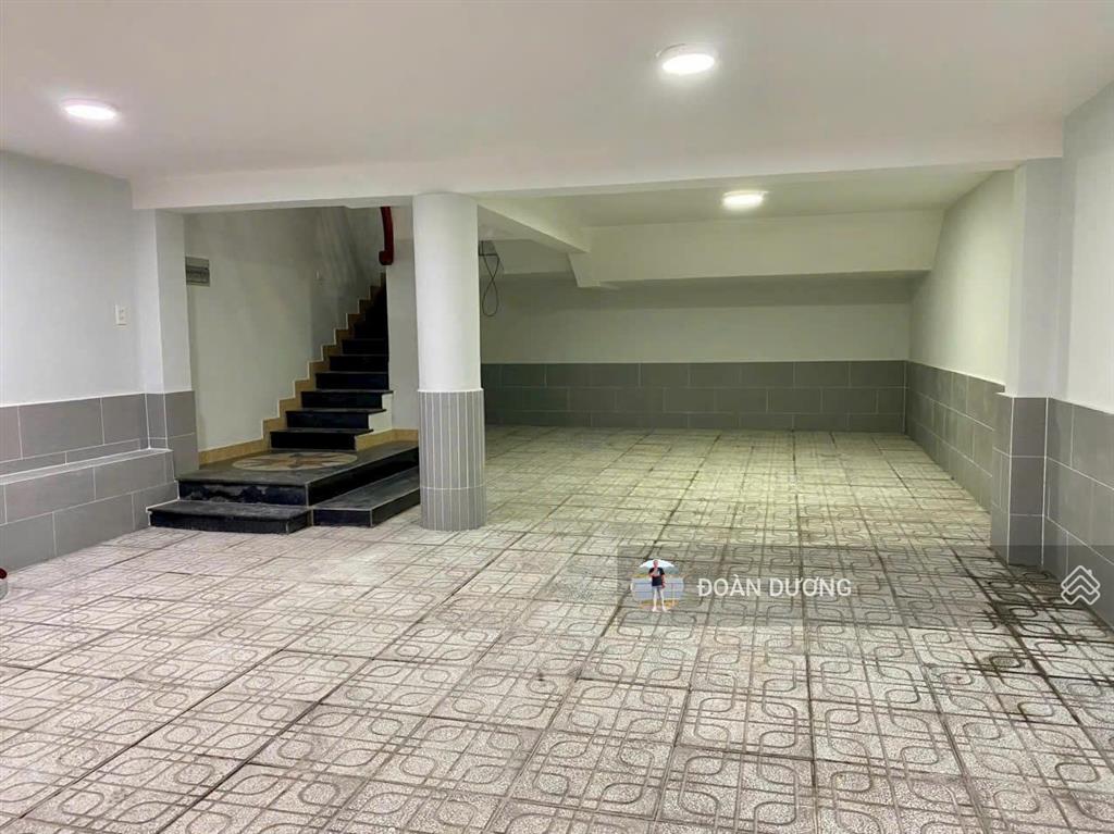 Bán nhà hẻm vip 38 nguyễn văn trỗi, p.1, quận phú nhuận. giá rẻ nhất khu vực. dt 8*30m