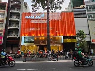 Bán nhà mặt tiền hiếm có, giá tốt tại đường 3 tháng 2, phường 12, quận 10. dtcn 460m2