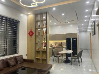 Bán nhà siêu đẹp full nội thất (9x22,6) mặt tiền trần bình trọng  khu vip hồ khe mây  giá siêu rẻ