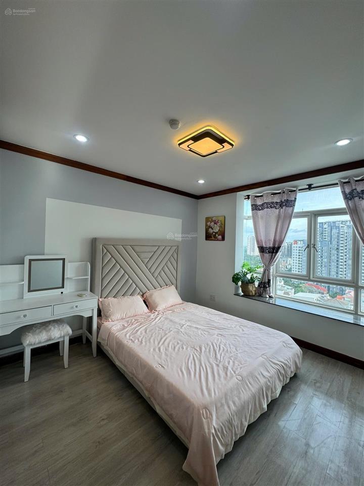 Căn hộ chính chủ cần bán nhanh 3pn, giá tham khảo tốt trong khu vực, 4,650 tỷ.  0932 011 ***