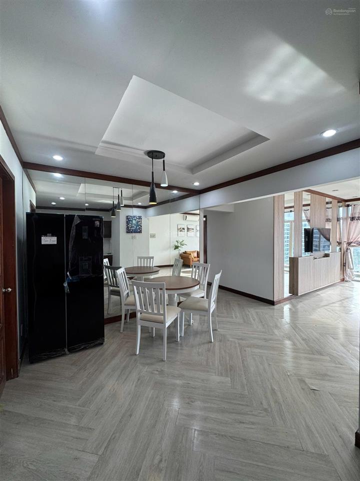 Căn hộ chính chủ cần bán nhanh 3pn, giá tham khảo tốt trong khu vực, 4,650 tỷ.  0932 011 ***