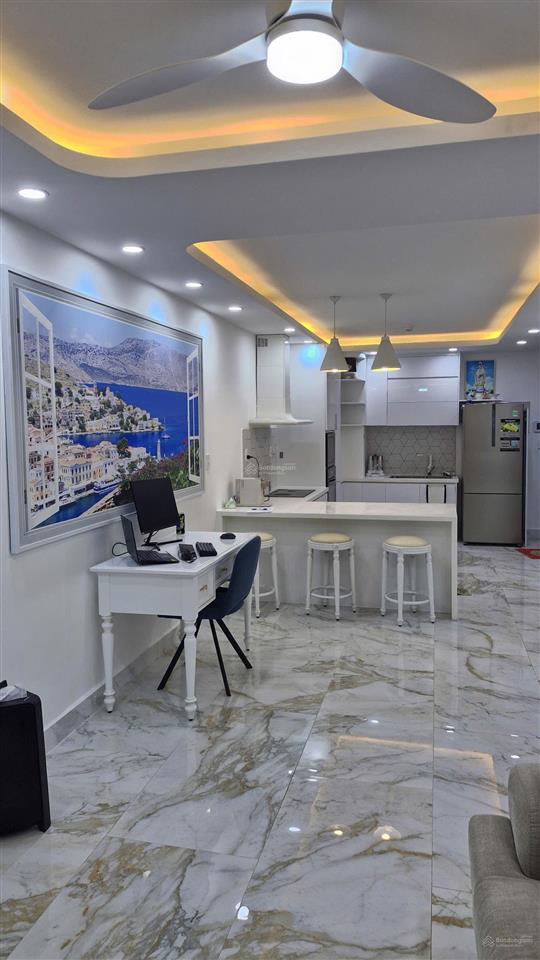 Saigon south bán căn hộ 2pn, dt 71m2, giá 6 tỷ.  0932 011 ***