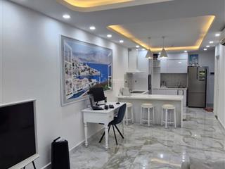 Saigon south bán căn hộ 2pn, dt 71m2, giá 6 tỷ.  0932 011 ***