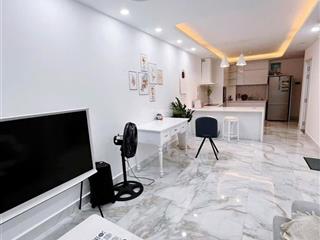 Chủ căn hộ saigon south cần bán gấp 2pn 2wc giá rẻ 5ty8. có sổ hồng. 0932 011 ***