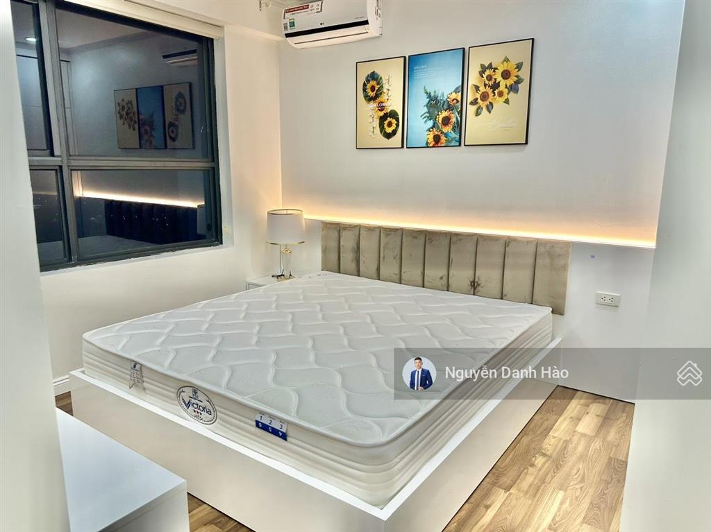Cần tiền bán gấp căn hộ, giá thương lượng mạnh  3pn 80m2 30t cầu giấy sẵn sổ giao dịch ~ 6.2 tỷ