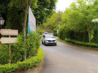 Cần bán biệt thự 3 tỷ 3 150m wieu hồ, tại lương sơn hòa bình, cách hà nội 50 phút lái xe