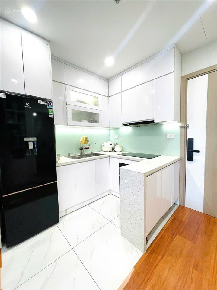 Chính chủ cần bán gấp 1 ngủ + giá 3.280