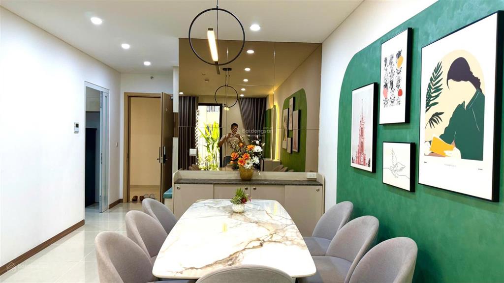 Chủ nhà cần bán nhanh căn 2pn 86m²  nội thất đẹp  giá thương lượng