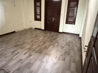 Cho thuê nhà riêng ở ngõ 285 khuất duy tiến, 30 triệu vnd, 70m2, ngõ 2 ô tô tránh nhau!