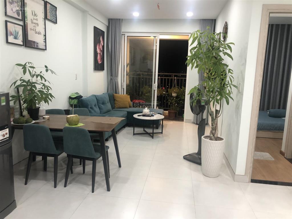 Cần bán căn góc cc bàu cát ii hồng lạc q.tb. dt 54m2 2 phòng ngủ. sh. giá 2,4 tỷ