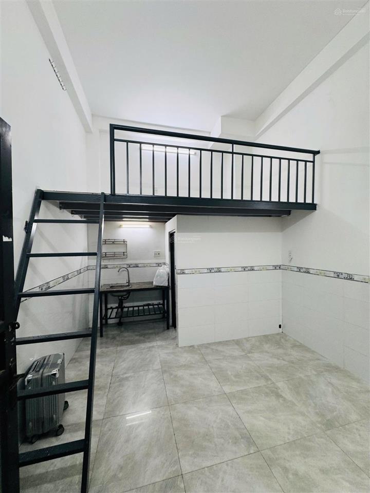 Cho thuê chdv  đường dương quảng hàm p6 gv