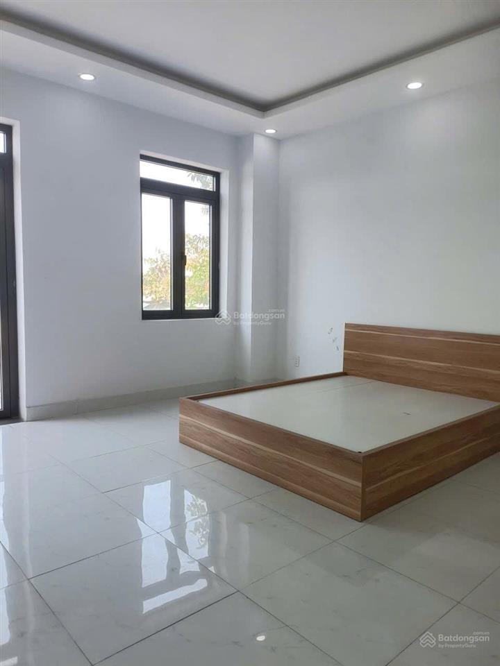 Cho thuê nhà hxh 1 trệt 2 lầu dương quảng hàm phường 6 gò vấp