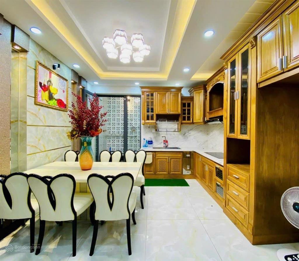 Cho thuê nhà hxh 1 trệt, lững, 3 lầu, st lê đức thọ, gò vấp