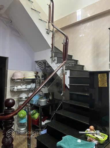 30 tỷ giảm còn 23,5 tỷ. mt nguyễn sĩ sách  phạm văn bạch. q. tân bình