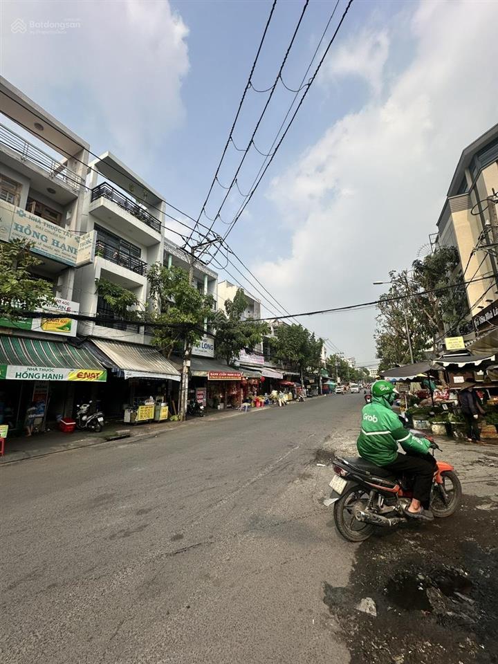 30 tỷ giảm còn 23,5 tỷ. mt nguyễn sĩ sách  phạm văn bạch. q. tân bình