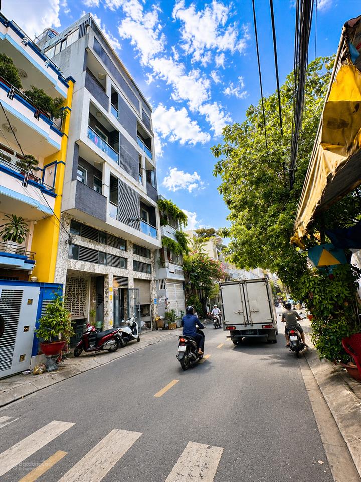 Chdv 6 tầng + thang máy dòng tiền 120 triệu/th. tài sản đầu tư hiếm tại tô hiệu  tân phú