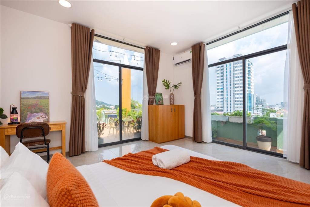 Cho thuê chung cư mini tại 11 lê văn tám ( 200m2) 22tr hàng hiếm giá siêu hời