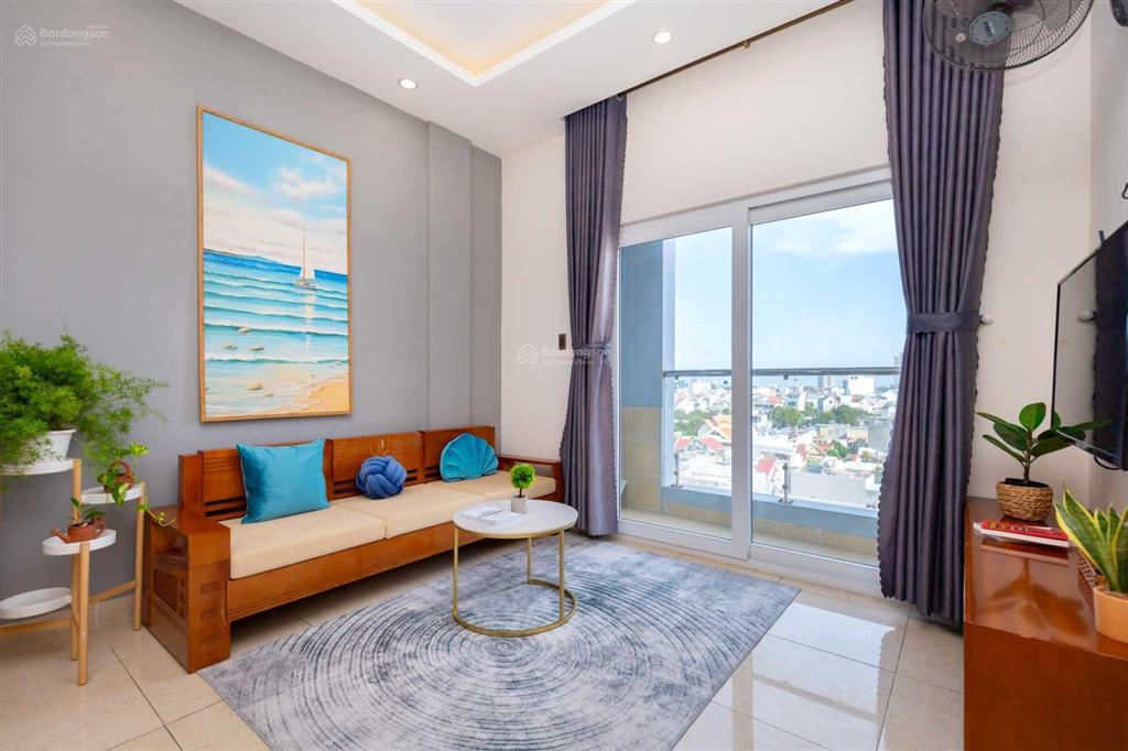 Căn hộ 1 phòng ngủ riêng (70m2) full nội thất