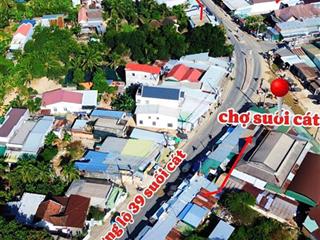 Giảm mạnh 100triêụ  còn 2tỷ950. mặt đường hương lộ 39.  0333 039 ***